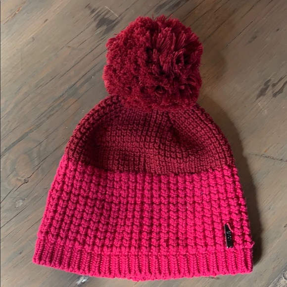 Lole Accessories - Lole knitted beanie